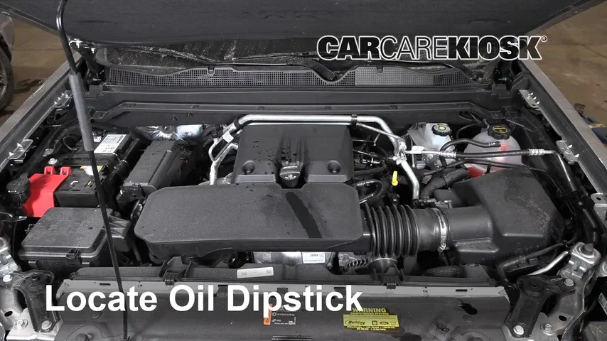 2024 Chevrolet Colorado Trail Boss 2.7L 4 Cyl. Turbo Oil Check Oil Level